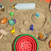 Mo-On-The-Go Beach Kit: Union Square Play x Rafi Nova